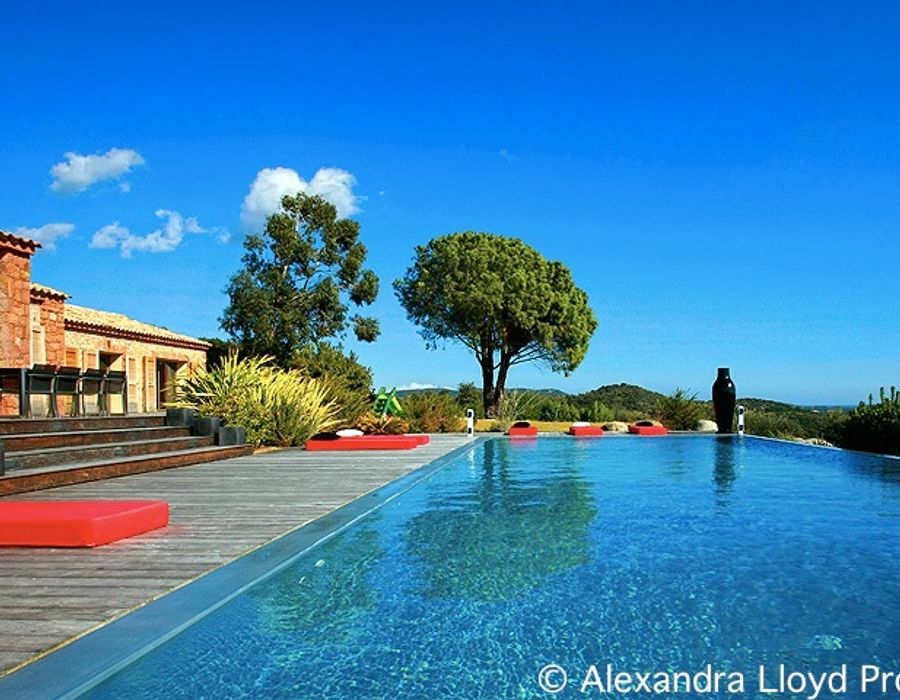 Lovely contemporary villa in La Trinite de Porto-Vecchio 1