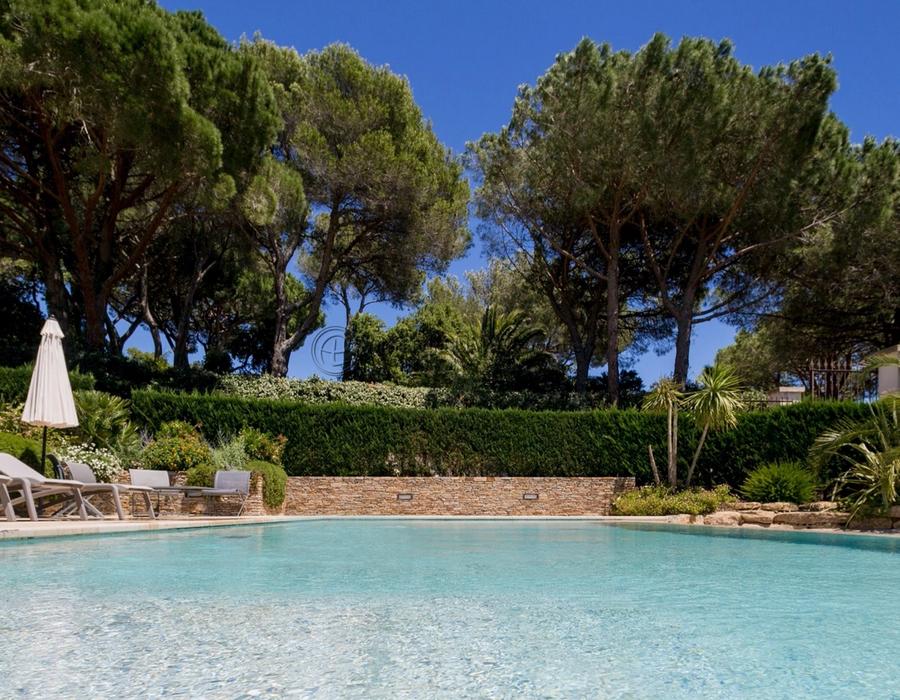 Domaine de la Capilla - Tahiti - Saint Tropez 3