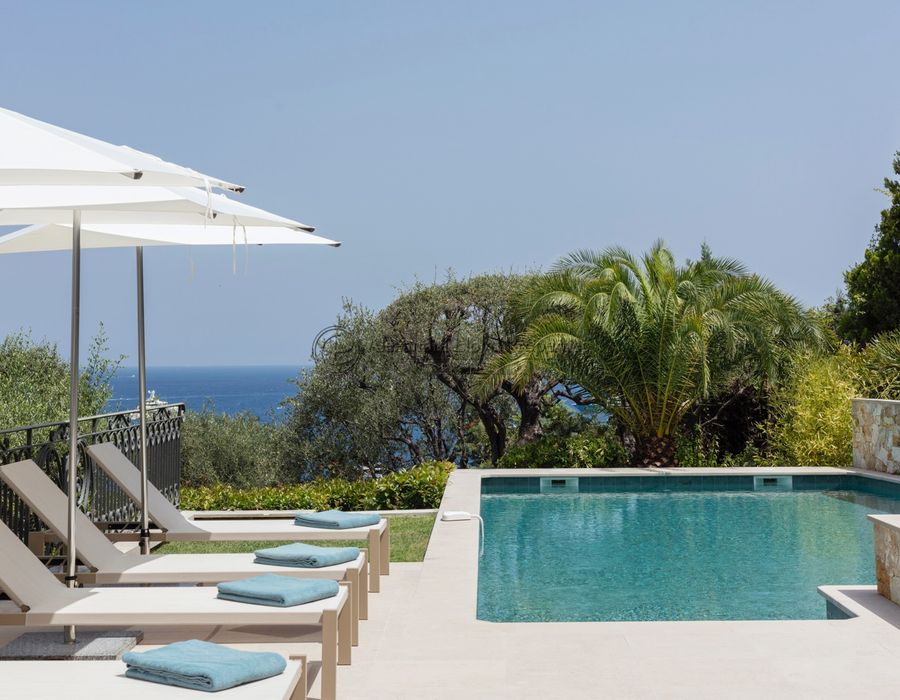 Saint Jean Cap Ferrat - Beautiful Belle Epoque Style Property for Rent 6