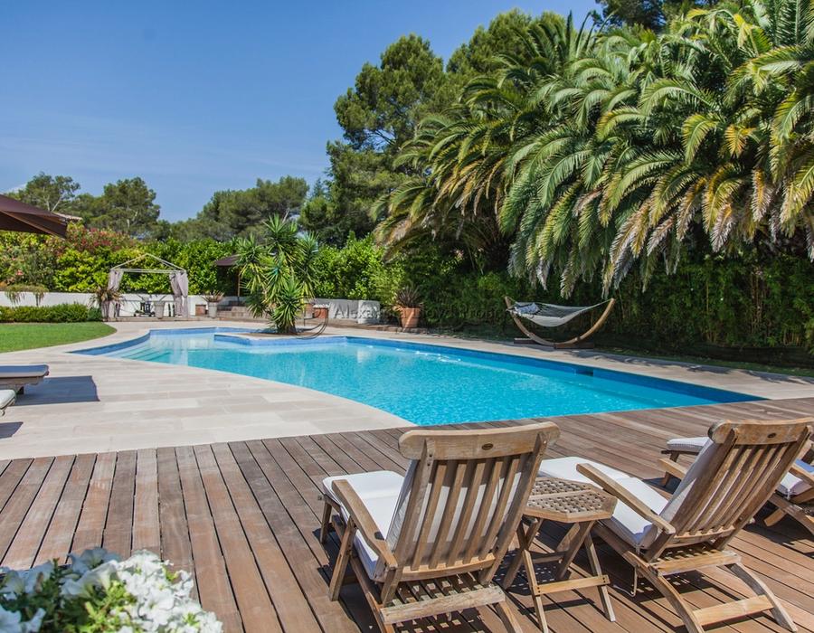 A lovely home for rent in Les Parcs de Mougins 4