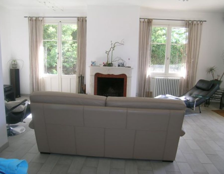 Charming villa on the heights of Cannes 5