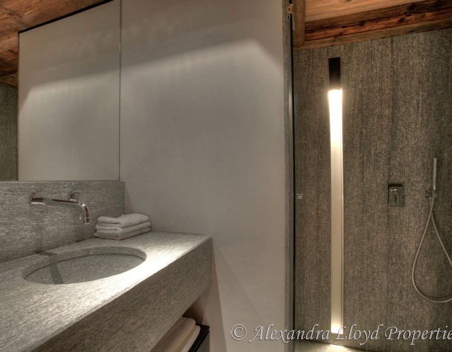 Stunning apartment for sale in Megève! 5