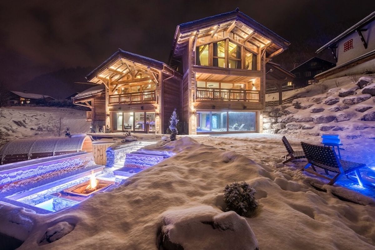 Morzine, French Alps, a spectacular chalet for rent
