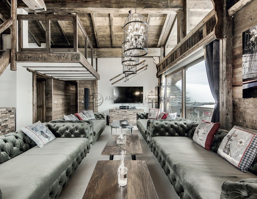 Courchevel 1850 - great location - 8 bedroom chalet with sauna 5