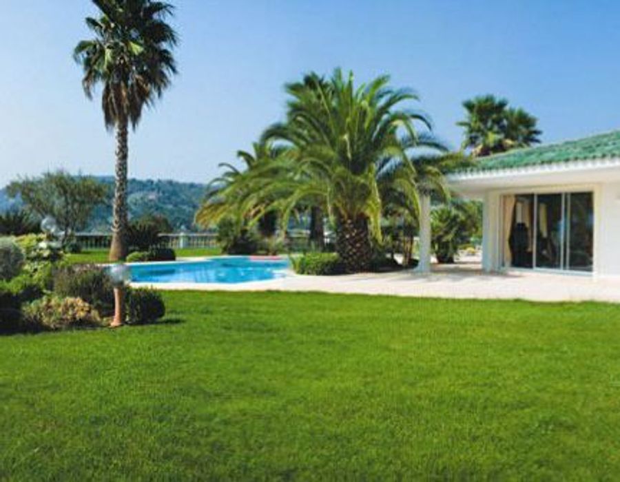 Wonderful Florentine style villa only 20mn from Cannes 4