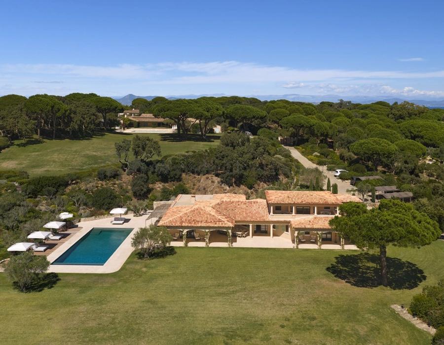 Prestigious Property for Rent in Ramatuelle with Refined Elegance 2