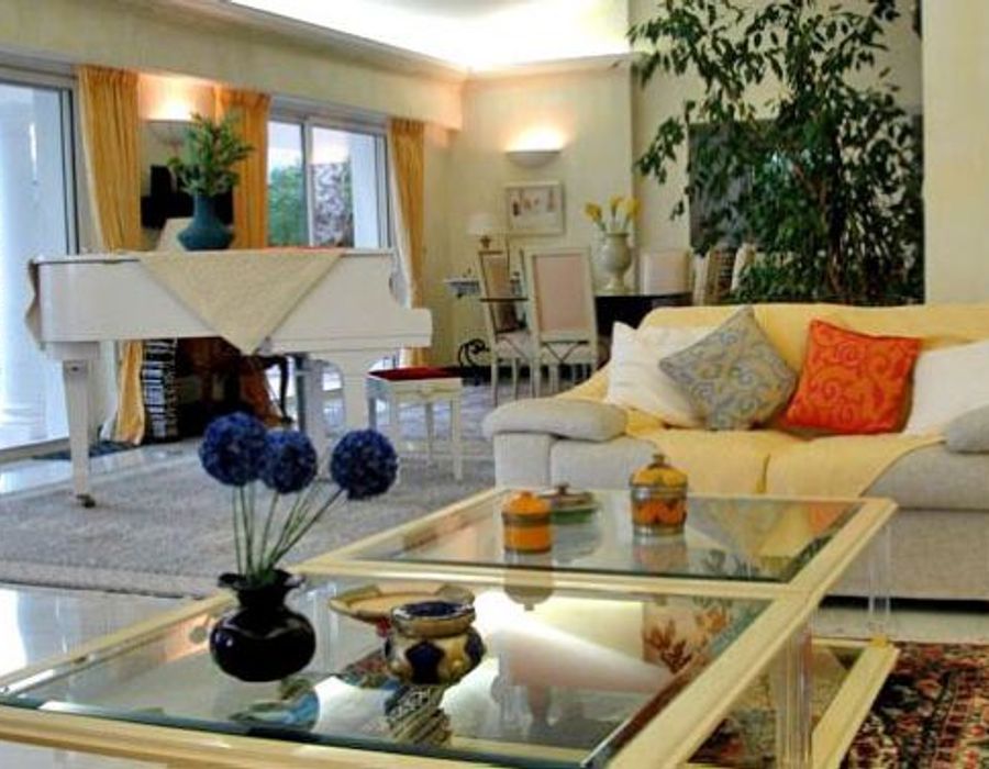 Wonderful Florentine style villa only 20mn from Cannes 5