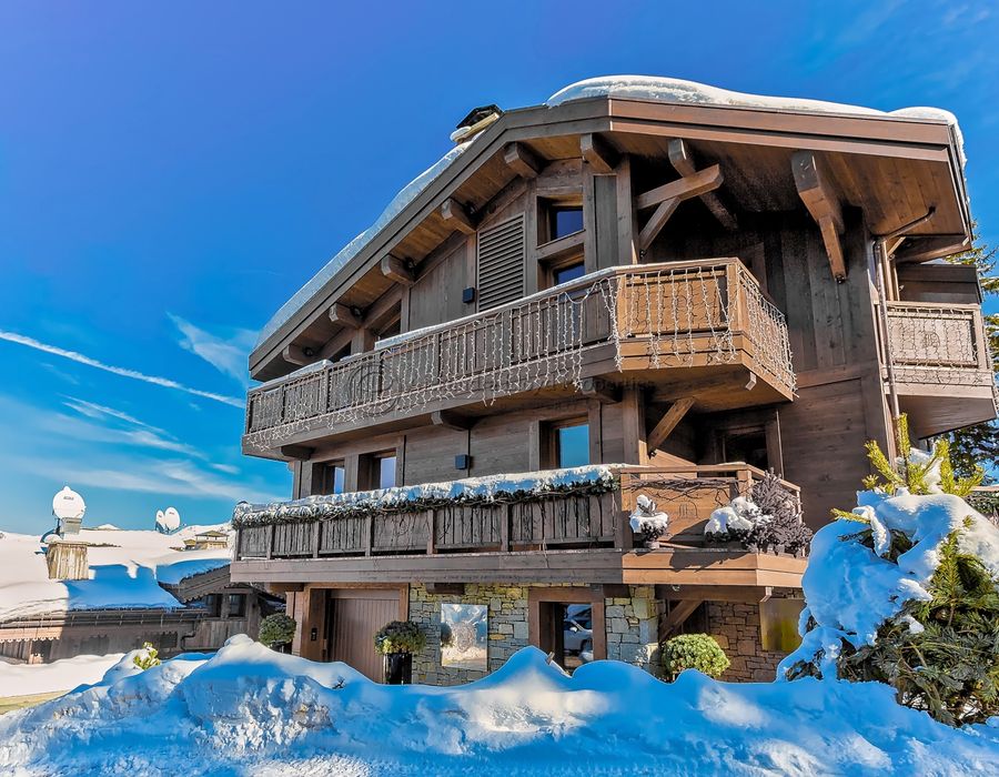 Courchevel 1850 - Luxury chalet for rent 50m from the slopes 1