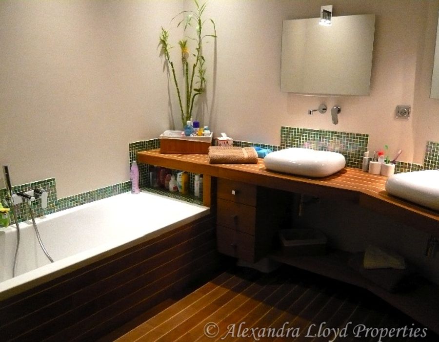 An attractive and contemporary villa located in Theoule sur Mer 6