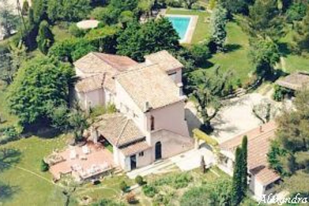 Converted mas in Mougins