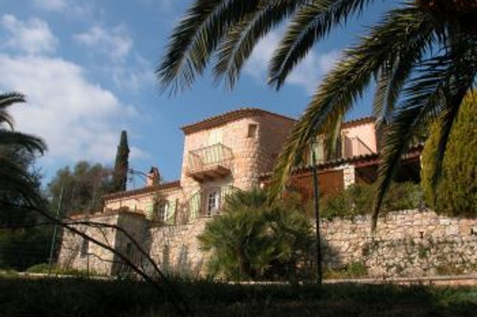 Lovely Provencal stone villa in the heights of Tourrettes sur L