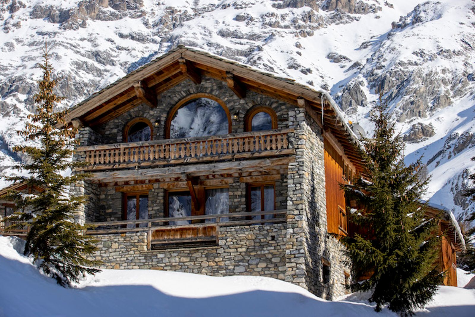 A charming chalet for rent in Val d'Isère
