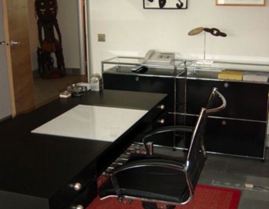 Amazing modern villa with stunning views on the Cap d'Antibes. 2