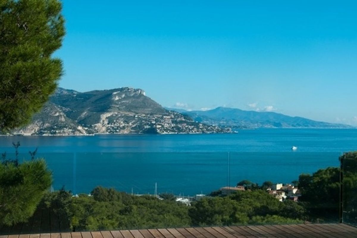 Contemporary property for rent in Saint Jean Cap Ferrat