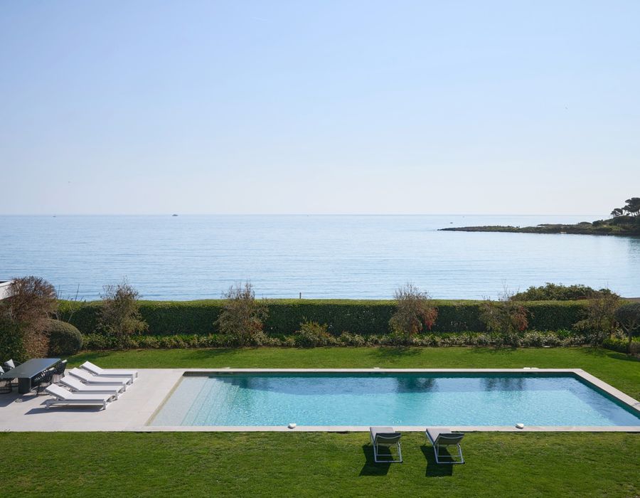 Contemporary Villa with Panoramic Sea Views – Cap d’Antibes 5