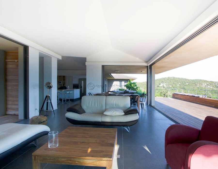 New and fabulous - Pianottoli Caldarello, South Corsica 6