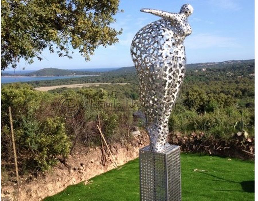 Contemporary Villa Located in Pinarello, South Corsica 4