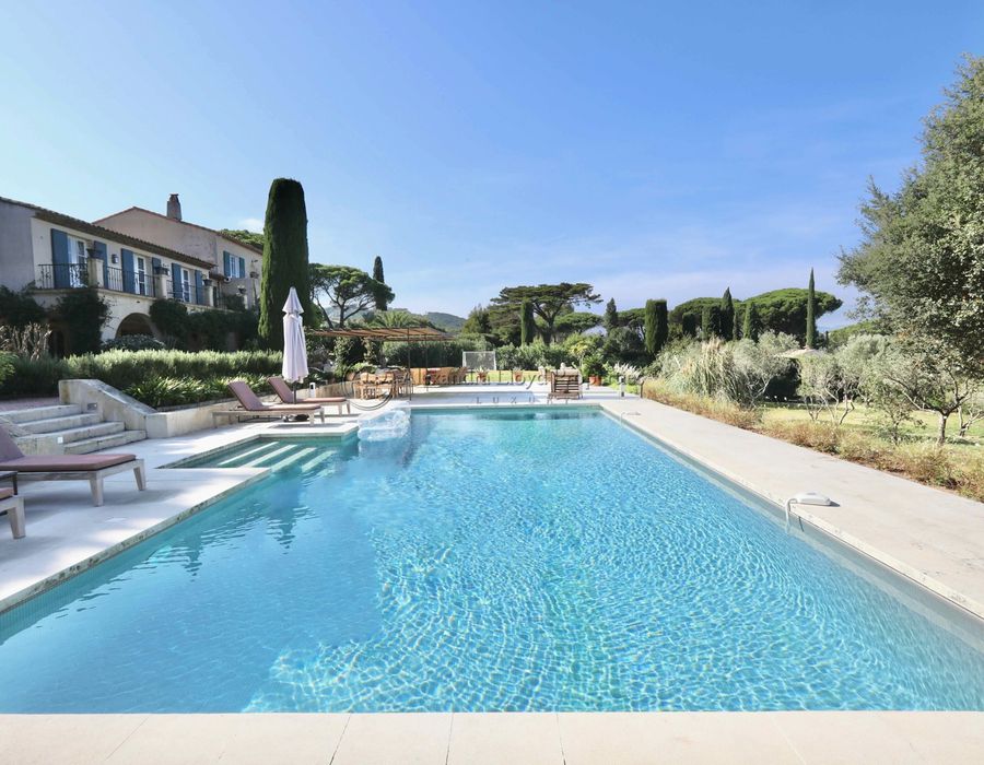 Capon Saint Tropez - a beautiful family home 2