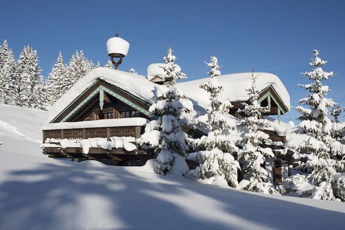 5* location, ski in ski out on the Bellecote slope, Courchevel