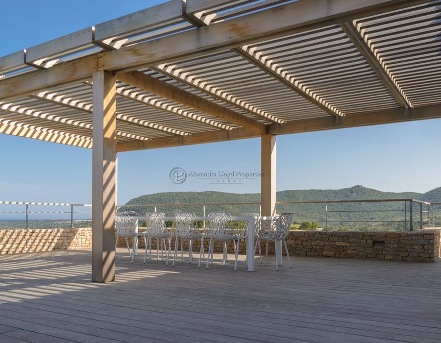 Welcome to Pinarello, South Corsica. Stunning contemporary villa with amazing views 5