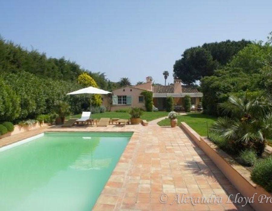 Walking distance to the beach - Route de Tahiti, Saint Tropez 2