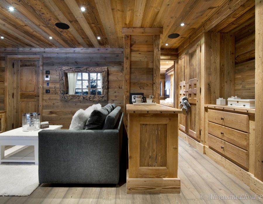 'Le Petit Chateau' ultra luxury chalet in Courchevel 1850 5