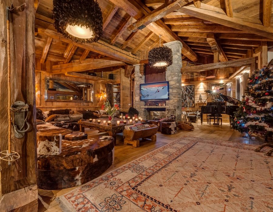 One of the most stunning chalets for rent in Val d'Isere .... 5
