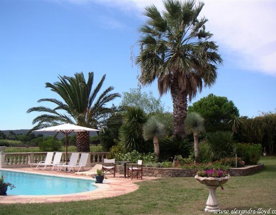 Charming property walking distance to the famous Nikki Beach 5