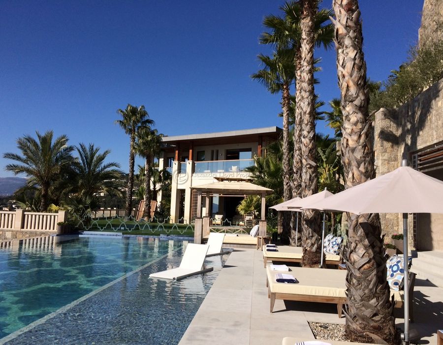 True luxury in Cannes 1