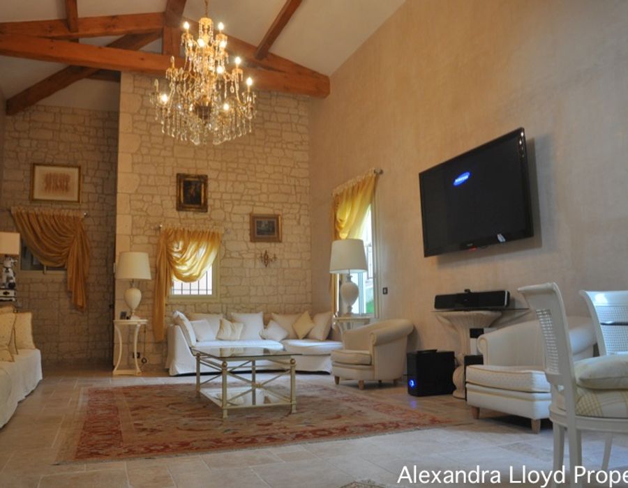 NEW! Walking distance from the village of Saint Paul de Vence 1