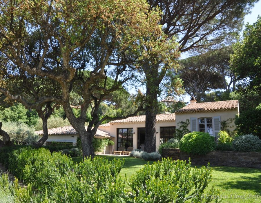 New on the rental and sales market of Les Parcs de Saint Tropez 1