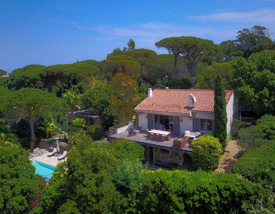 A charming five bedroom villa on the Chemin de Pinet, Saint Tropez 1
