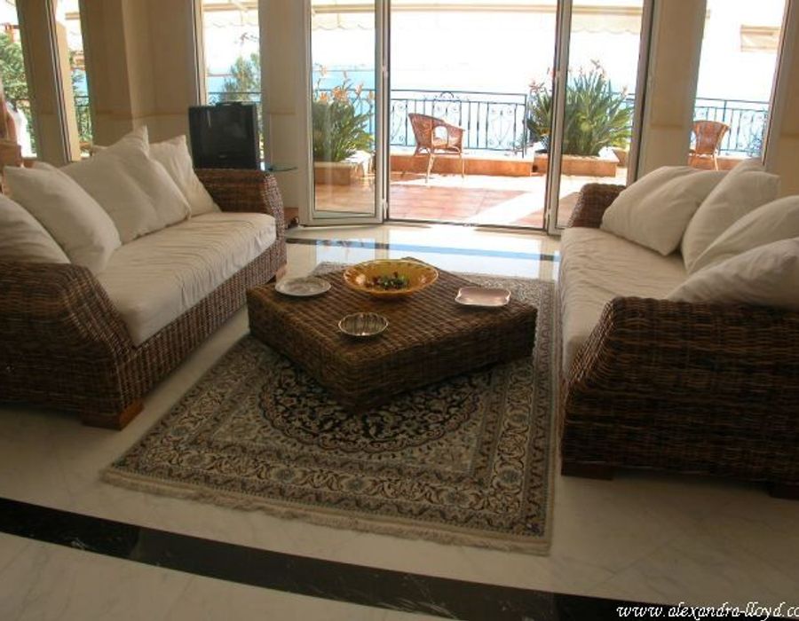 Overlooking Monaco..... 4