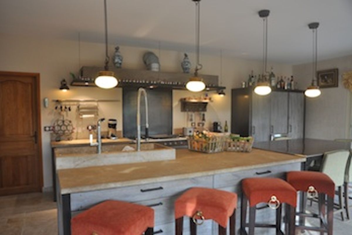 NEW! Walking distance from the village of Saint Paul de Vence