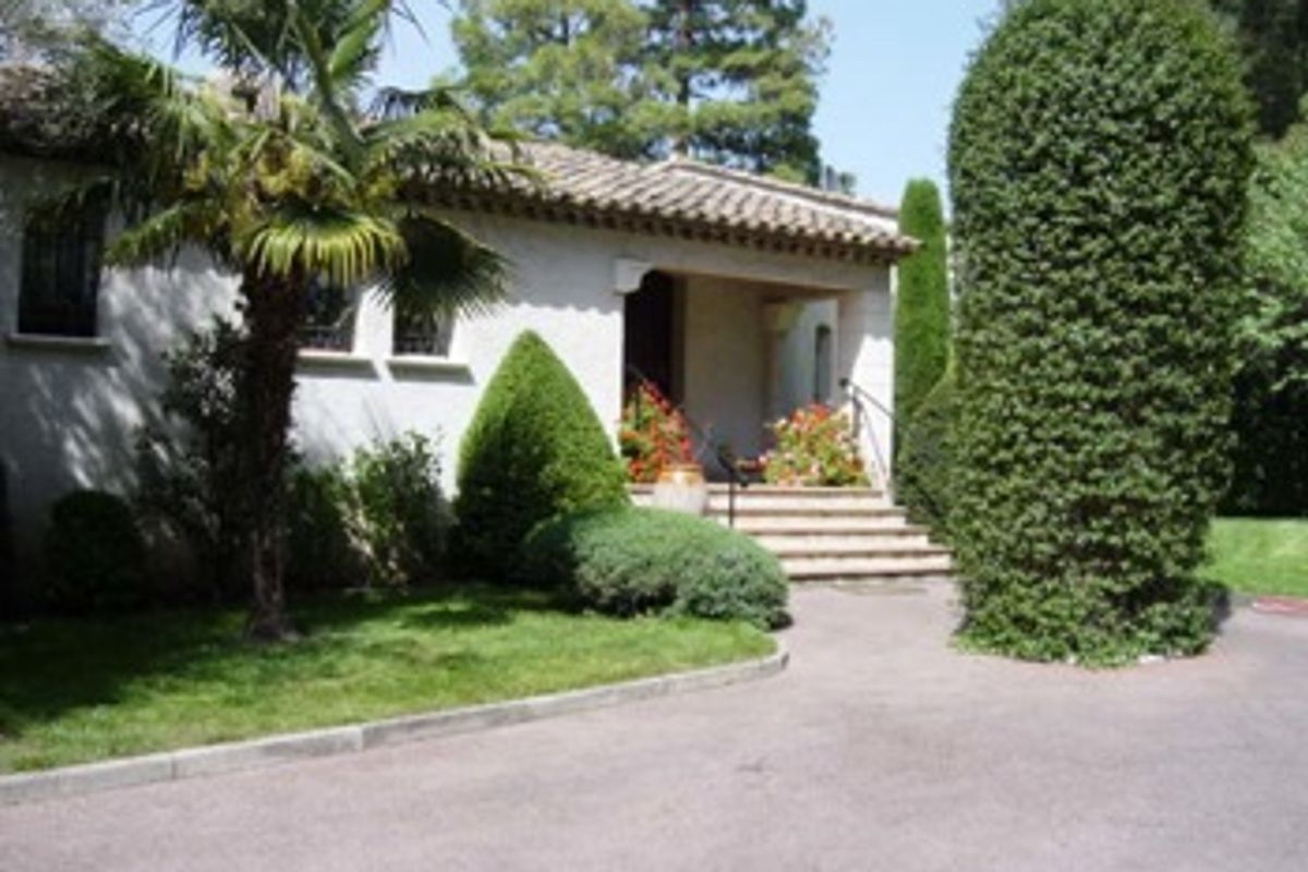 <strong>Cap d'Antibes</strong> A lovely villa built on 3 levels for total 500 m²