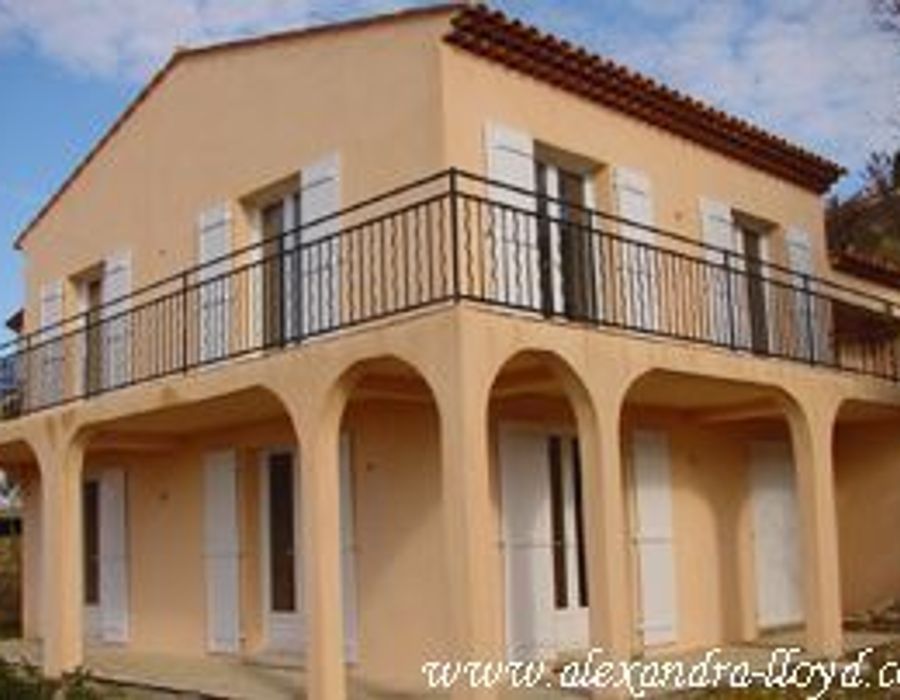 Modern villa in Cannes 5