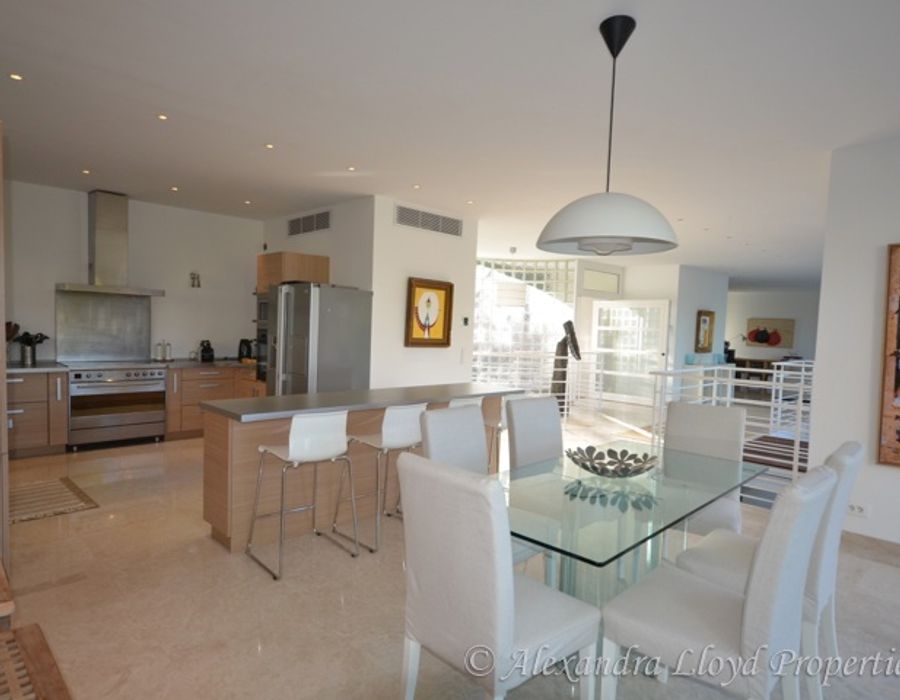 Saint Jean Cap Ferrat - New on the rental market 6