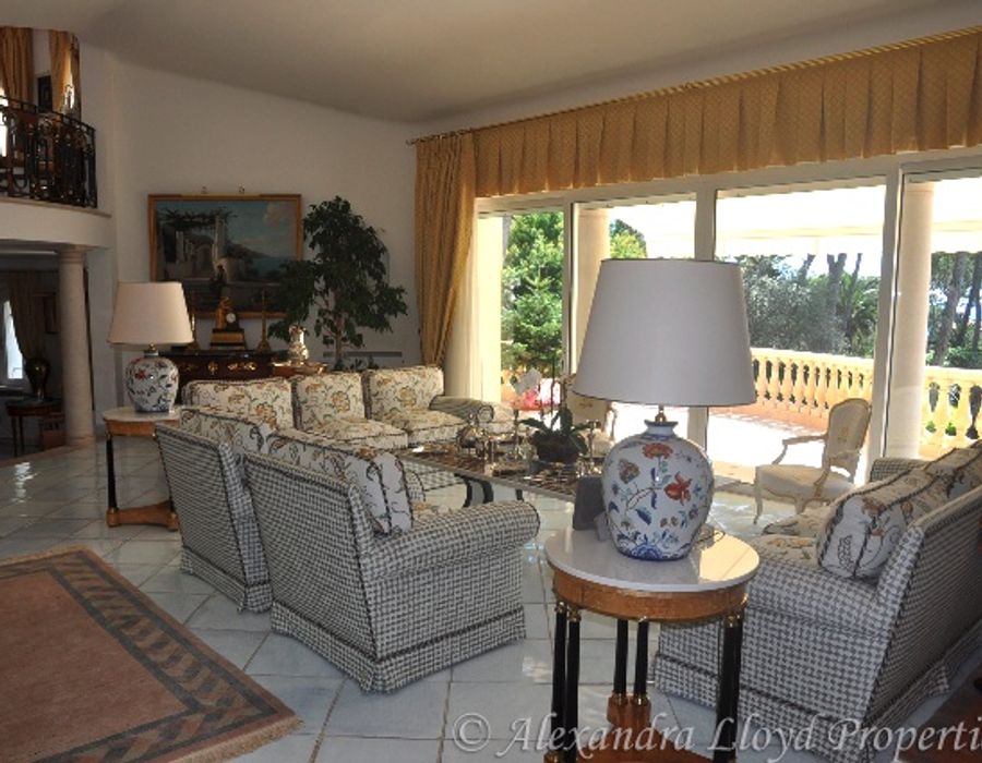 Grande propriété sur Saint Jean Cap Ferrat et magnifique jardin 1