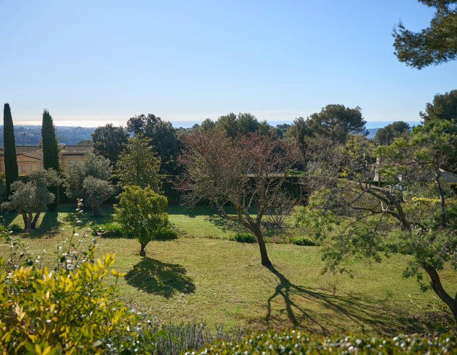 Beautiful Provençal Villa with Panoramic Views for Rent – Private Estate, Saint-Paul-de-Vence 6
