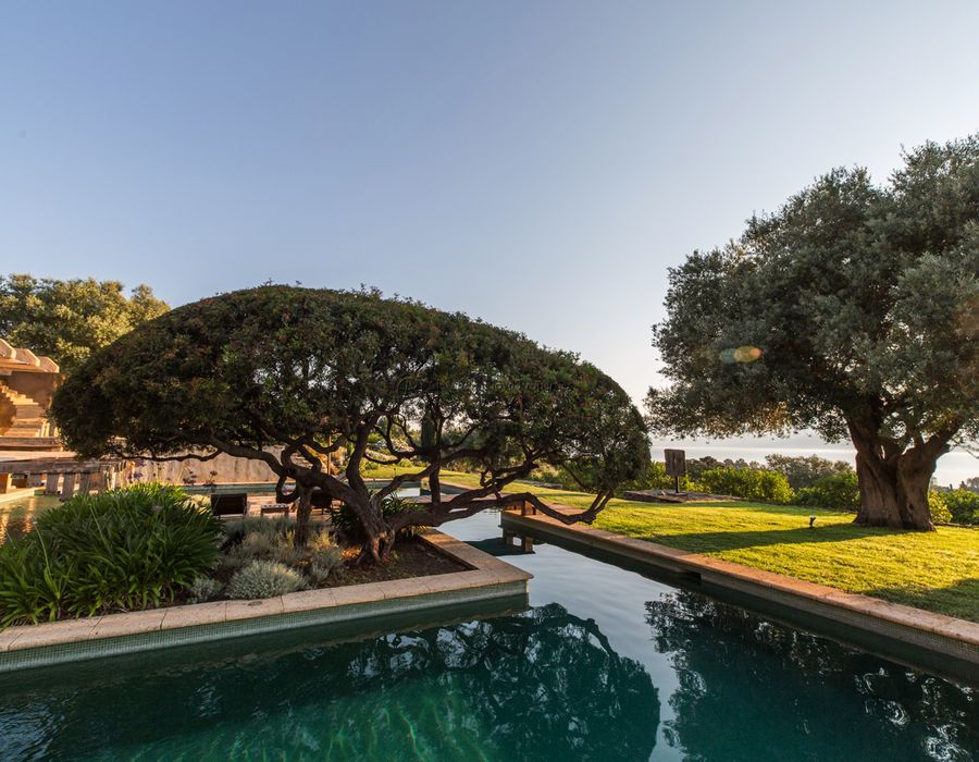 A spectacular property for rent in Saint Florent, North Corsica 6