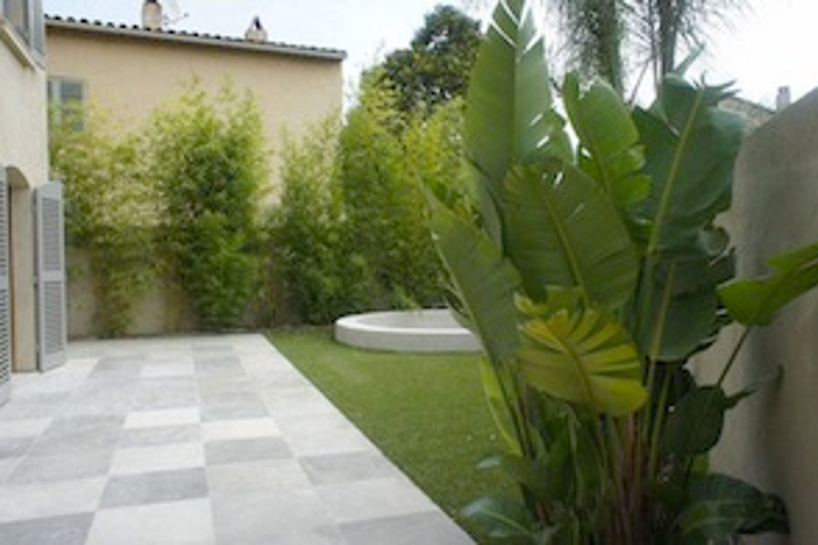 Stunning village house in the centre of Saint Tropez