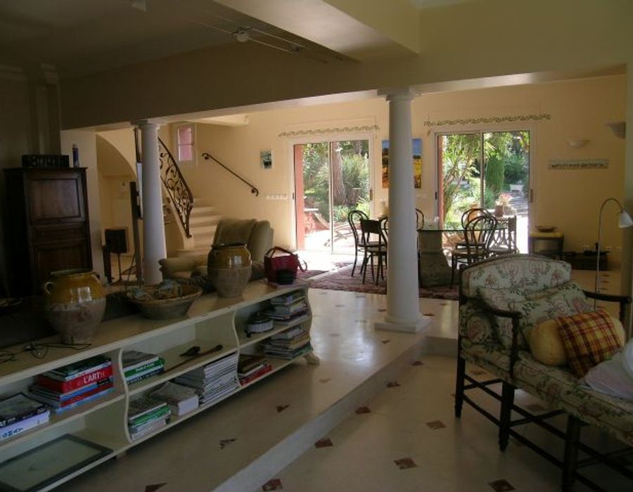 Provencal style villa on the prestigious Cap Ferrat 2