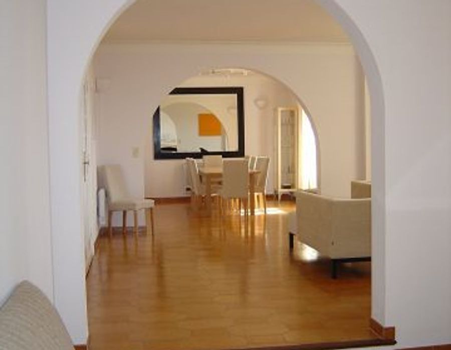 Lovely newly renovated Villa on the Chemin des Collines, Cannes 5