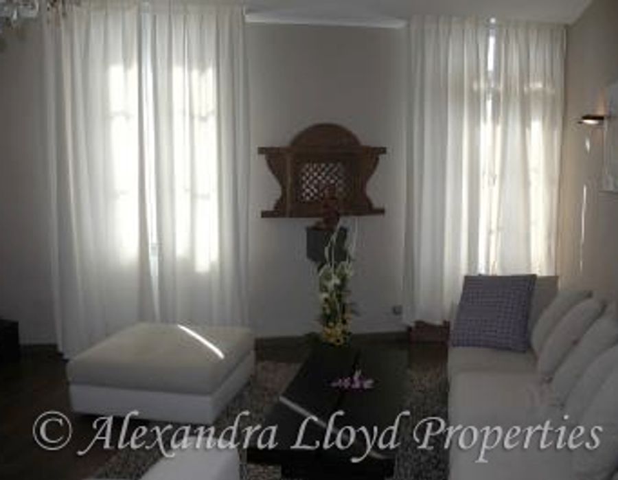 Luxury apartment in the port of Saint Tropez 6