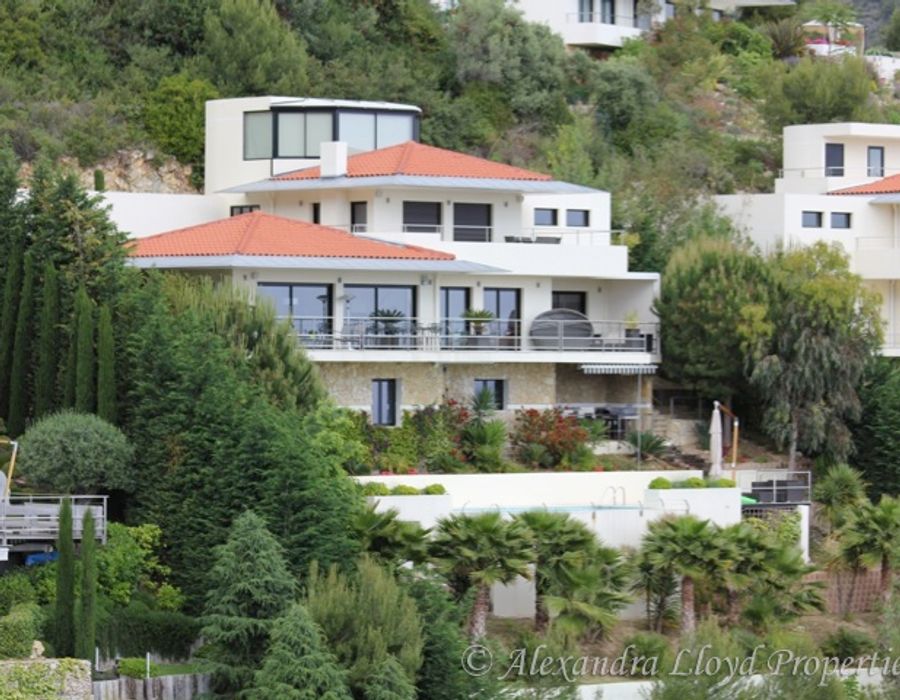 Domaine Val des Costes - Saint Laurent d'Eze 1