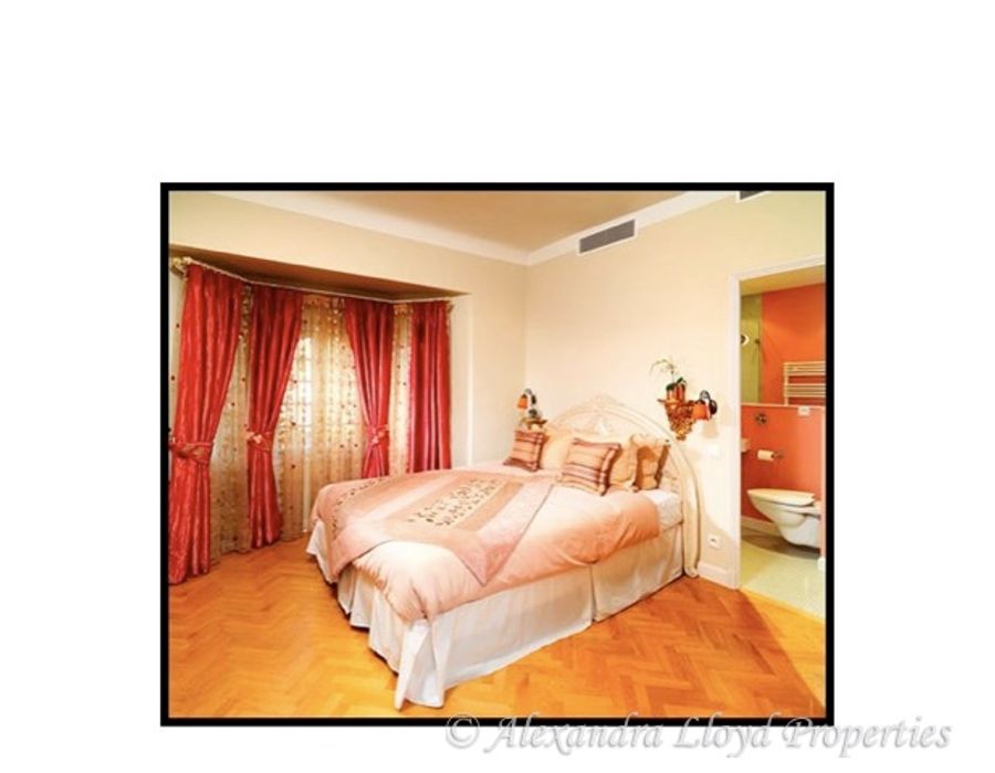 Belle Epoque villa to rent on the Cap d'Antibes 3