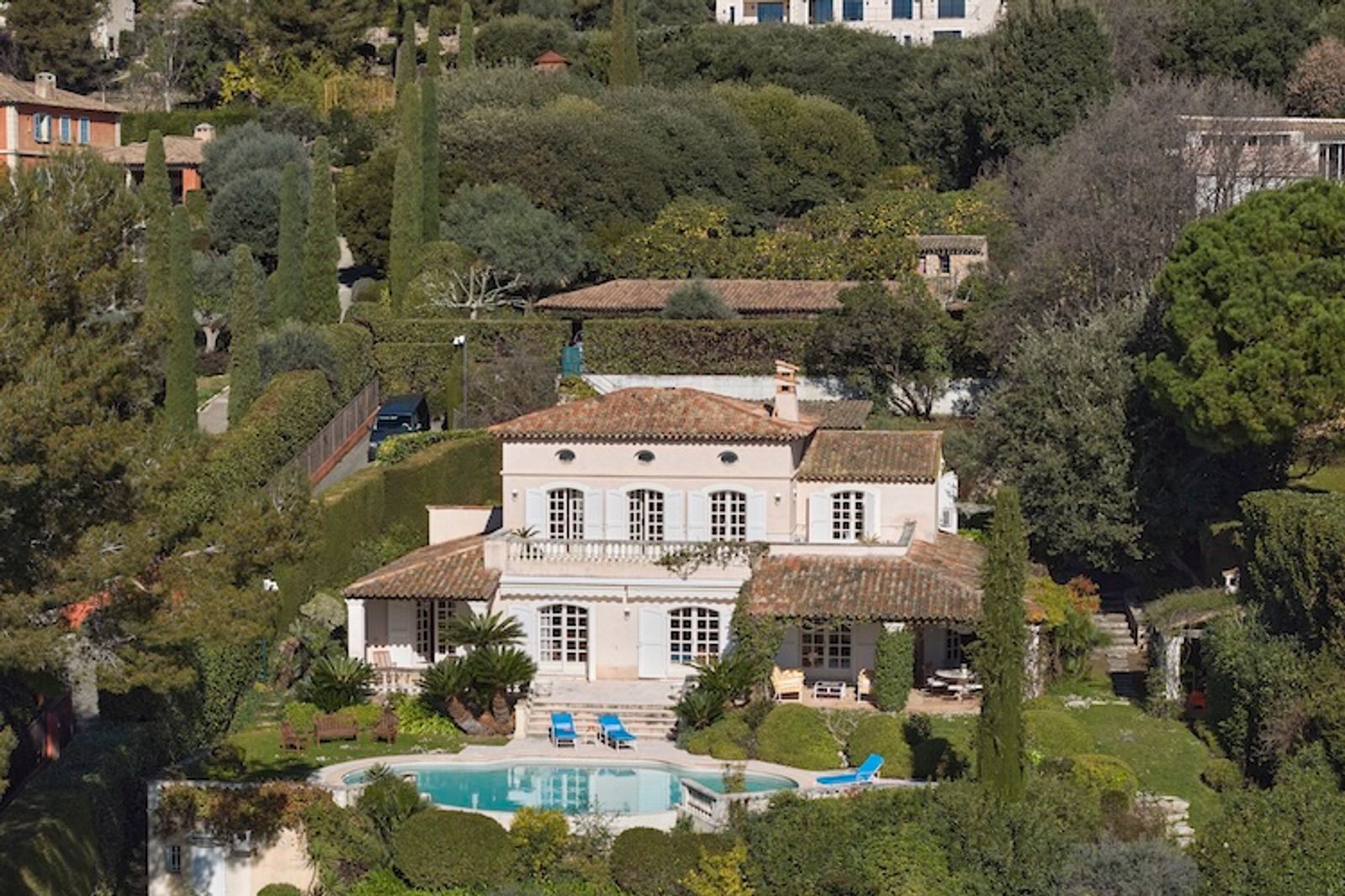 Beautiful Provençal Villa with Panoramic Views for Rent – Private Estate, Saint-Paul-de-Vence