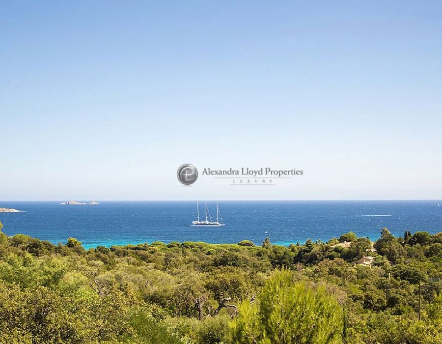 Wonderful Property Close to Palombaggia Beach in Porto Vecchio 1