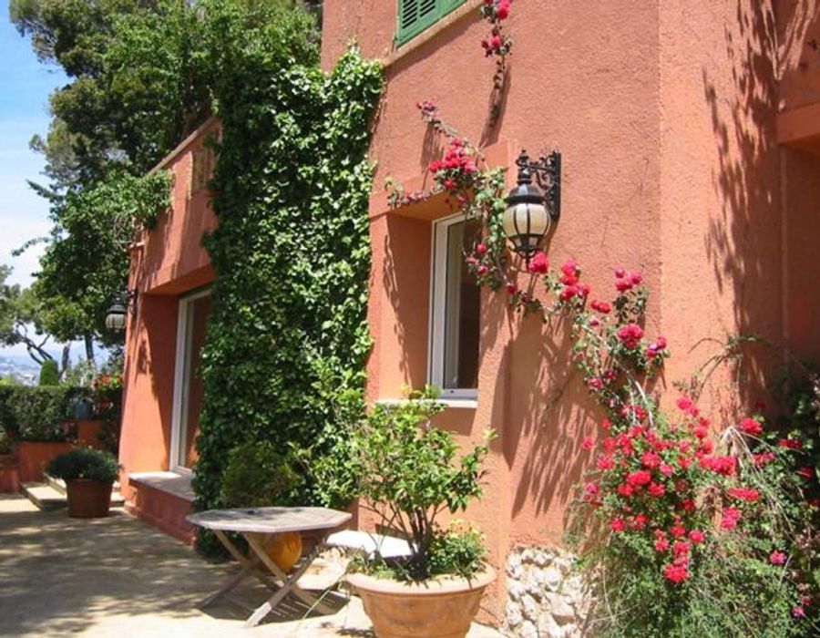 Provencal style villa on the prestigious Cap Ferrat 1