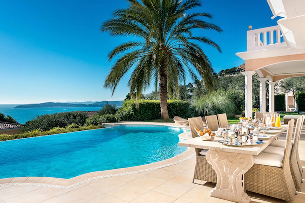 Lovely villa for rent in Cap d'Ail, with sea views